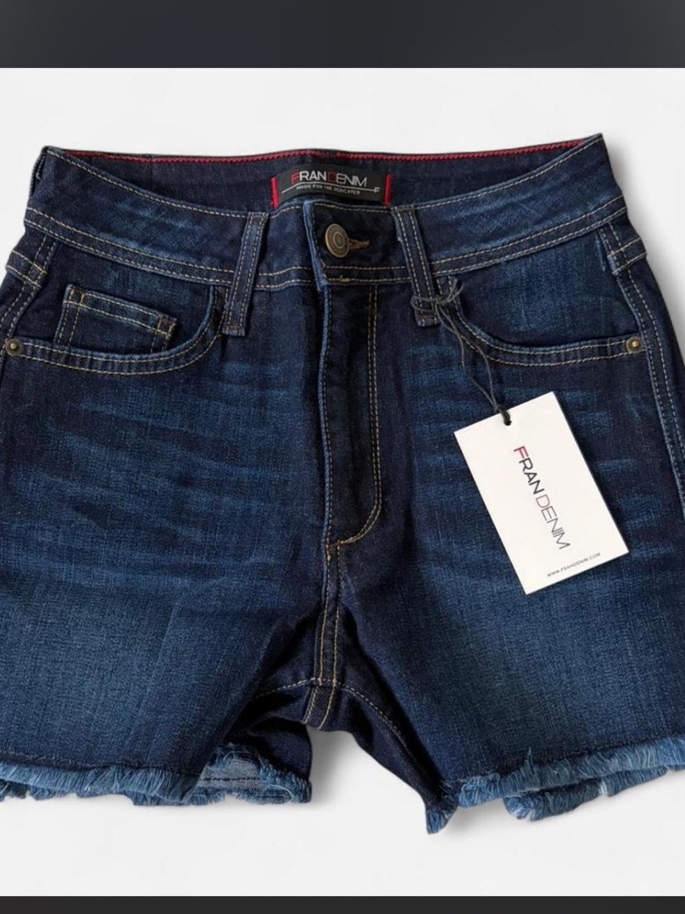 NWT Fran Denim "Amy" Athletic Fit Shorts Size 26